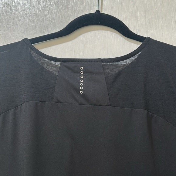 AVIA WOMENS TOP ACTIVARE LIGHTWEIGHT SHIRT BLACK SZ XL - Picture 3 of 10